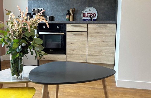 Issoudun Apartment | One-bedroom apartment for 4 people