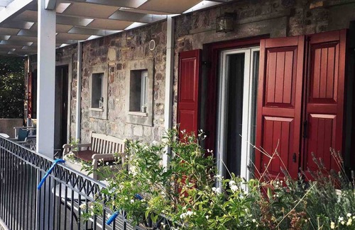 Mithimna Apartment | One bedroom apartment with sea view in Molyvos