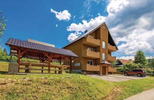 Jasenak Apartment | One bedroom apartment with balcony Jasenak, Karlovac (A-23804-a)