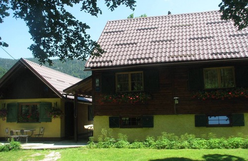 Jasenak Apartment | One bedroom apartment (pet friendly) Jasenak, Karlovac (A-20718-b)