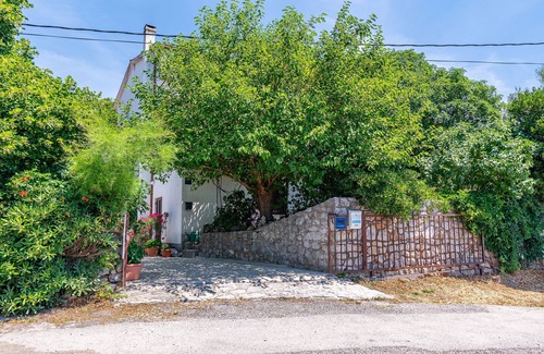 Klenovica Apartment | One bedroom apartment with balcony and sea view Klenovica, Novi Vinodolski (A-5557-b)