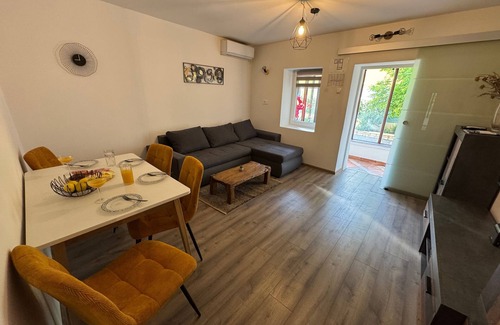 Sodici Apartment | One bedroom apartment with air-conditioning Kostrena, Rijeka (A-20958-a)
