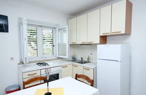 Vela Glavica Apartment | One bedroom apartment with terrace and sea view Lumbarda, Korčula (A-4429-a)