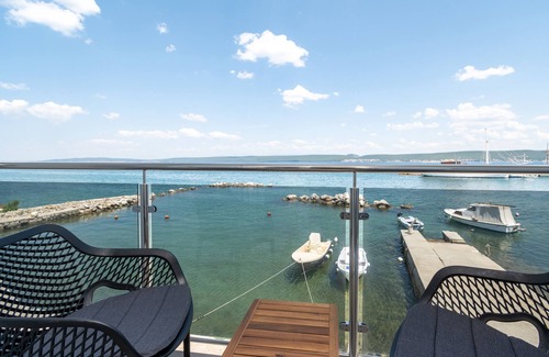 Nevidane Apartment | One bedroom apartment near beach Neviđane, Pašman (A-323-c)