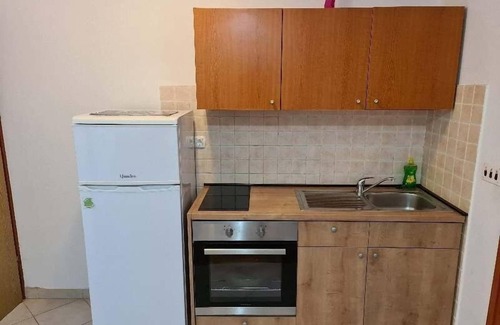 Dobropoljana Apartment | One bedroom apartment with balcony and sea view Dobropoljana, Pašman (A-8198-a)