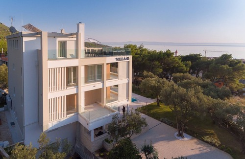Promajna Apartment | One bedroom apartment with terrace Promajna, Makarska (A-19144-b)