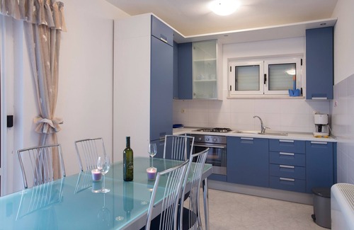 Razanj Apartment | One bedroom apartment near beach Ražanj, Rogoznica (A-7484-a)