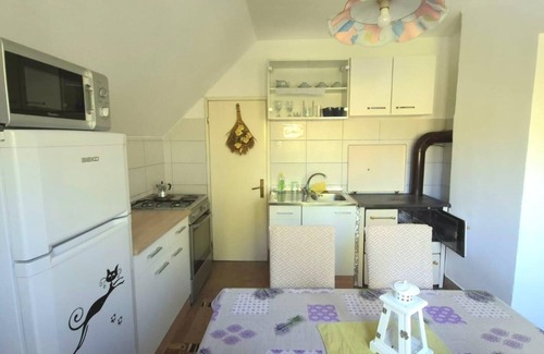 Saborsko Apartment | One bedroom apartment with balcony Saborsko, Plitvice (A-20975-b)