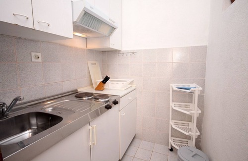 Necujam Apartment | One bedroom apartment near beach Nečujam, Šolta (A-5162-a)