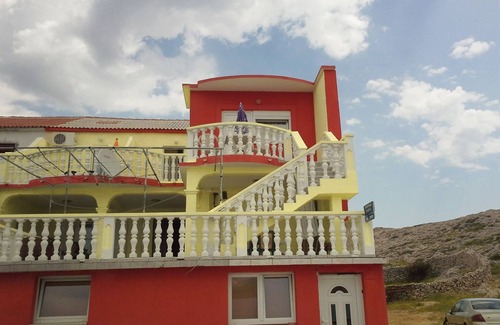 Zubovici Apartment | One bedroom apartment near beach Zubovići, Pag (A-4125-c)