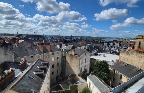 Dobree-Bon Port Apartment | One bedroom apartment, Hyper-centre, Graslin, Nantes