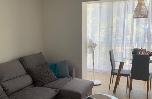 Vence Apartment | One-bedroom apartment in quiet city center with parking