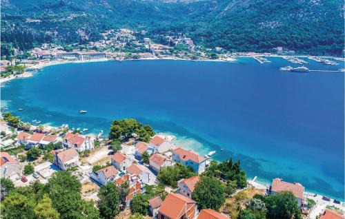Slano Apartment | One-Bedroom Apartment In Slano