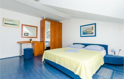 Slano Apartment | One-Bedroom Apartment In Slano