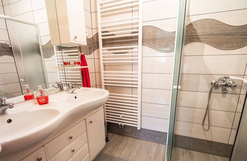 Cerklje ob Krki Apartment | One bedroom apartment Irena