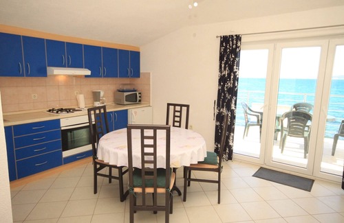 Banj Apartment | One bedroom apartment near beach Banj, Pašman (A-8206-b)