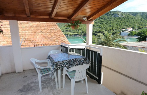 Zuljana Apartment | One bedroom apartment near beach Žuljana, Pelješac (A-10228-a)