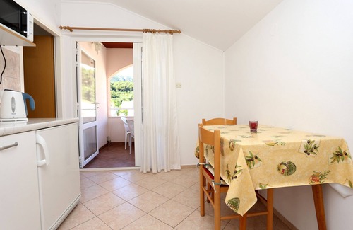 Zuljana Apartment | One bedroom apartment near beach Žuljana, Pelješac (A-10228-b)