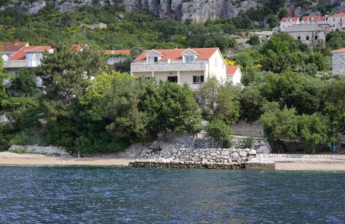 Viganj Apartment | One bedroom apartment near beach Viganj, Pelješac (A-10116-d)