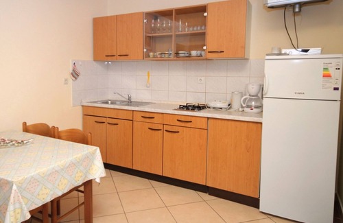 Stara Novalja Apartment | One bedroom apartment near beach Stara Novalja, Pag (A-234-c)