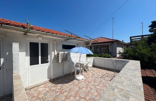 Island Hvar Apartment | One bedroom apartment near beach Jelsa, Hvar (A-22256-c)