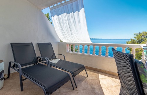 Gdinj Apartment | One bedroom apartment near beach Cove Torac, Hvar (A-575-d)