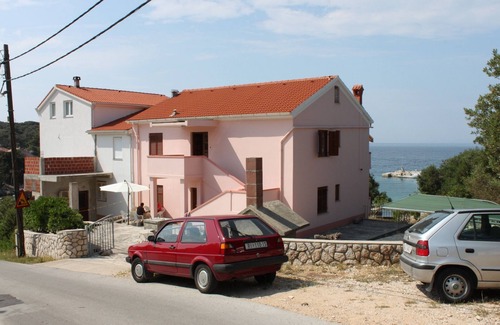 Jakisnica Apartment | One bedroom apartment near beach Jakišnica, Pag (A-6424-b)