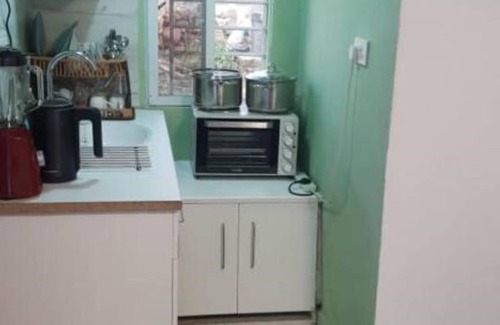 Freetown Apartment | One-Bedroom Apartment - Mansholl Luxurious Apartmentnn