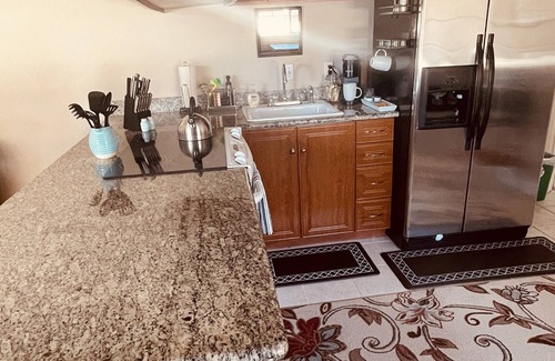 Livermore Apartment | One bedroom apartment w/private entrace