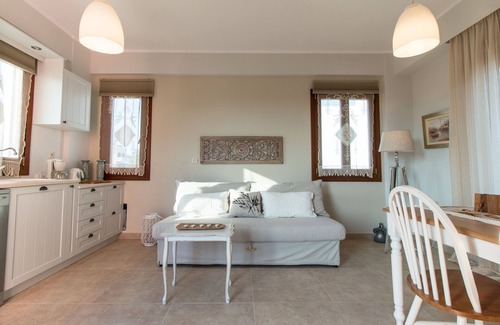 Agios Prokopios Apartment | One-Bedroom Apartment with Sea View 1, First Floor - Gratsias Luxury Apartments