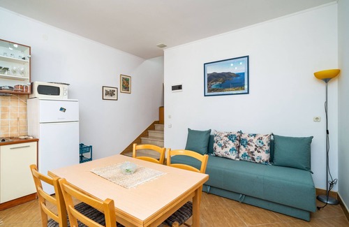 Zuljana Apartment | One bedroom apartment with air-conditioning Žuljana, Pelješac (A-10233-b)
