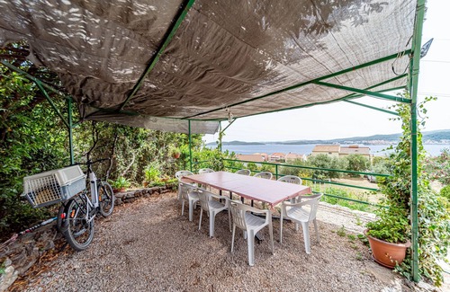Kuciste Apartment | One bedroom apartment with terrace and sea view Kučište - Perna, Pelješac (A-10161-b)