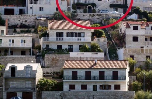 Pucisca Apartment | One bedroom apartment with balcony and sea view Pučišća, Brač (A-5625-a)