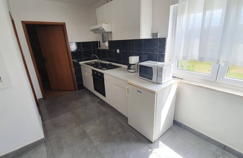 Ljubac Apartment | One bedroom apartment with balcony and sea view Ljubač, Zadar (A-6141-b)