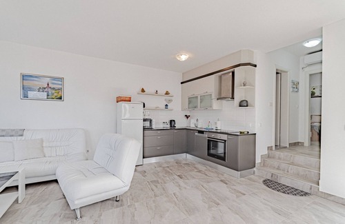 Kneza Apartment | One bedroom apartment with terrace and sea view Kneža, Korčula (A-21863-a)