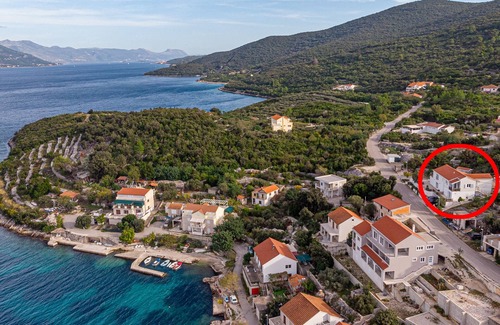 Kneza Apartment | One bedroom apartment with terrace and sea view Kneža, Korčula (A-21863-a)