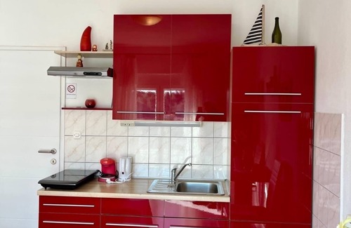 Krizna luka Apartment | One bedroom apartment with balcony and sea view Hvar (A-24484-c)