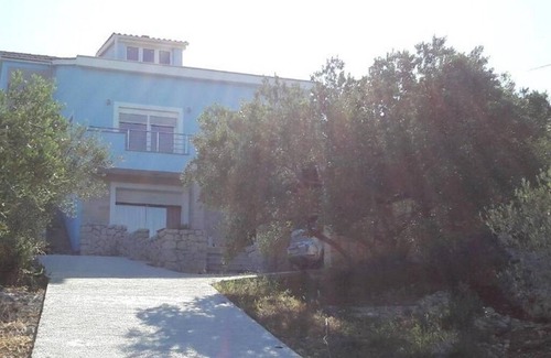 Municipality of Kali Apartment | One bedroom apartment with terrace and sea view Cove Mala Lamjana, Ugljan (A-22450-a)