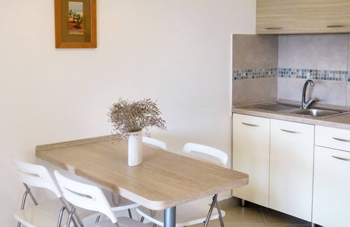 Mandre Apartment | One bedroom apartment with terrace Mandre, Pag (A-6516-c)