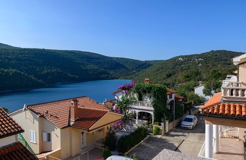 Duga Luka Apartment | One bedroom apartment with terrace and sea view Duga Luka (Prtlog), Labin (A-2335-d)