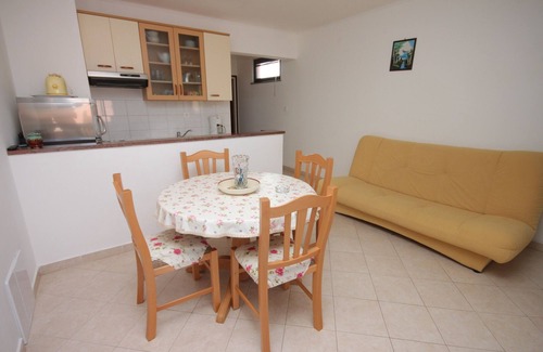 Duga Luka Apartment | One bedroom apartment with terrace and sea view Duga Luka (Prtlog), Labin (A-2367-c)