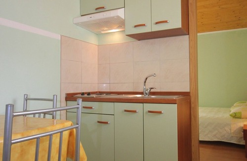Cove Rogacic Apartment | One bedroom apartment with terrace and sea view Vis (A-8531-a)