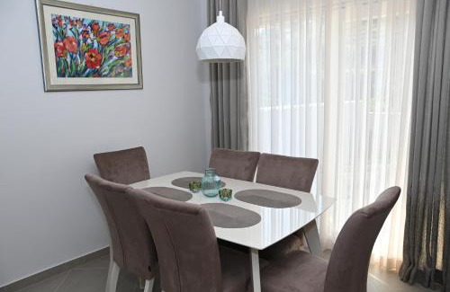 Stikovica Apartment | One bedroom apartment Zefir near štikovica beach