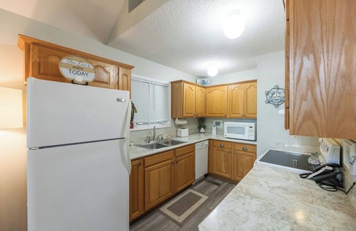 Grand Rivers Condo | One Bedroom Bayside Condo