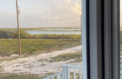Rolleville Apartment | One bedroom Beach Retreat nRolleville, Exuma