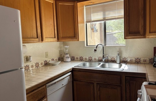 Tanque Verde Cabin | One Bedroom Casita on 10.5 Acre Guest Ranch with full kitchen, bath and laundry.