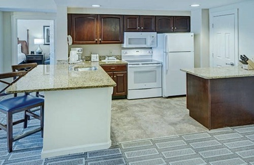 Old Town West Apartment | One Bedroom Condo at Club Wyndham Old Town Alexandria