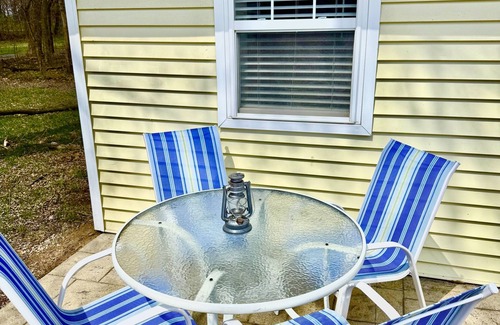 Monticello Cottage | One bedroom cottage - Standard 09