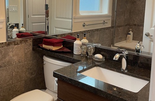 Langford Bed & Breakfast | One Bedroom Cozy and Convenient Studio