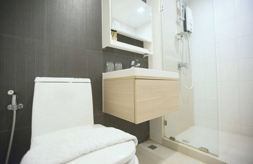 Khlong Tan Nuea Apartment | One Bedroom Deluxe C